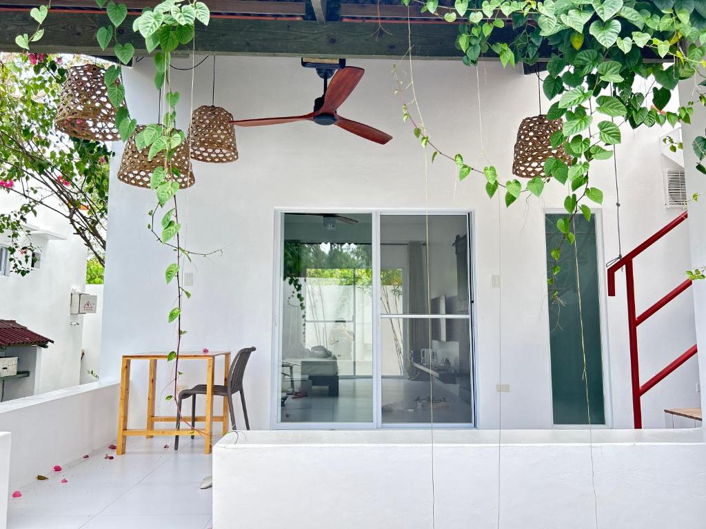 Ground floor gazebo terrace